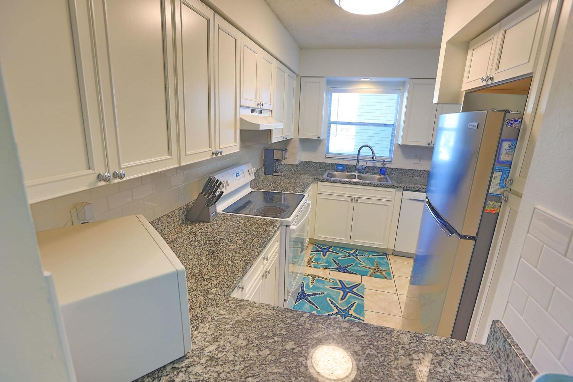 סרסוטה Updated Condo With Pool, Walk To Crescent Beach & Restaurants! מראה חיצוני תמונה
